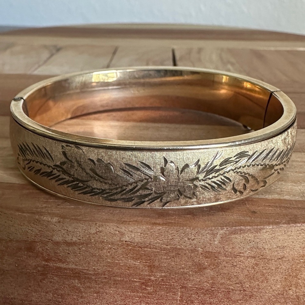 VTG 1/20 12K Gold-Filled Etched Hinged Bangle Bracelet Floral 6.5 inches Signed